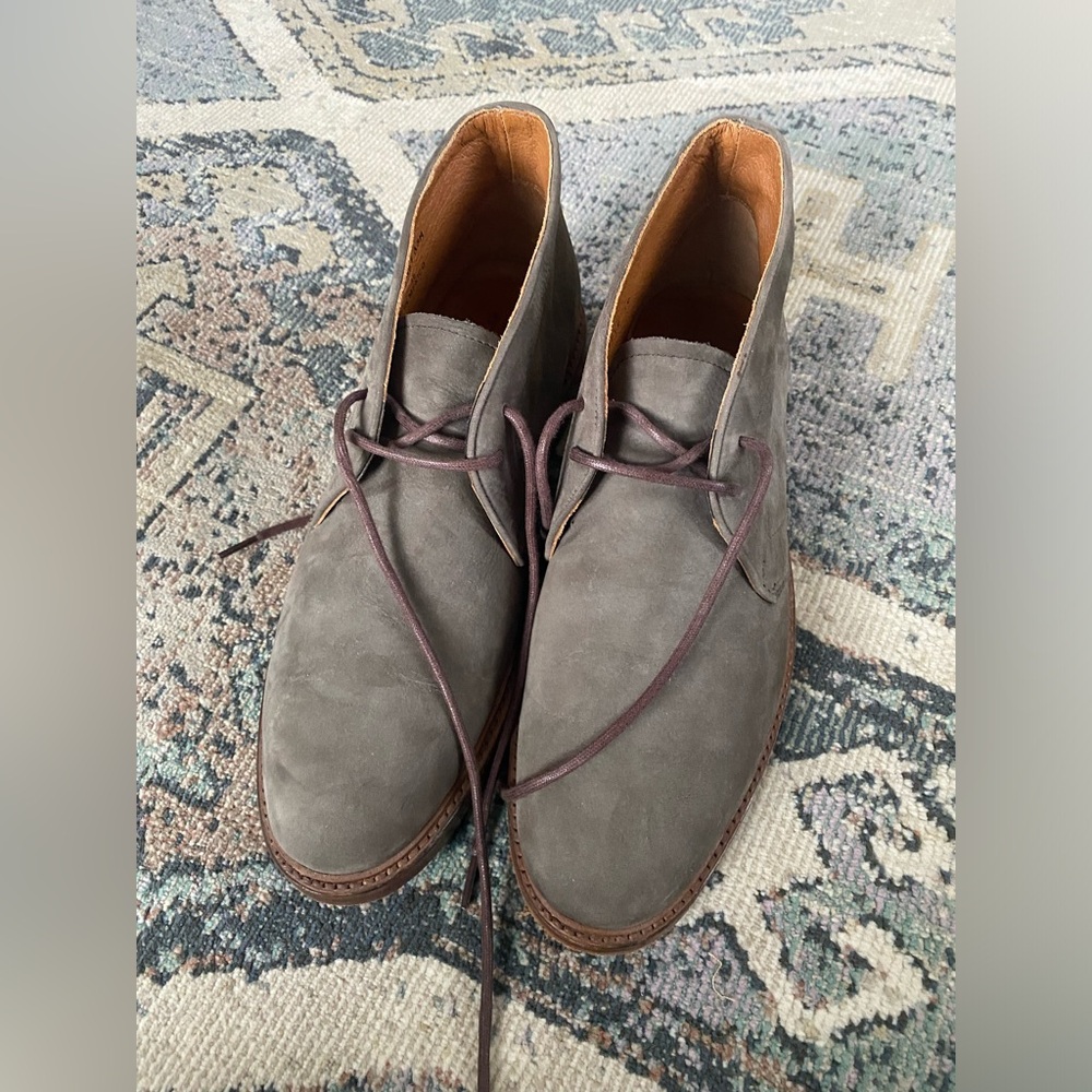 Frye Chukka Boots Men's Arden Gray Suede Lace Up Dress Shoes